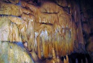 غار گرگر لوکا